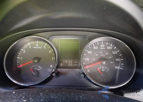 2011 Nissan Rogue S z USA, uszkodzony, nr VIN JN8AS5MT9BW564654